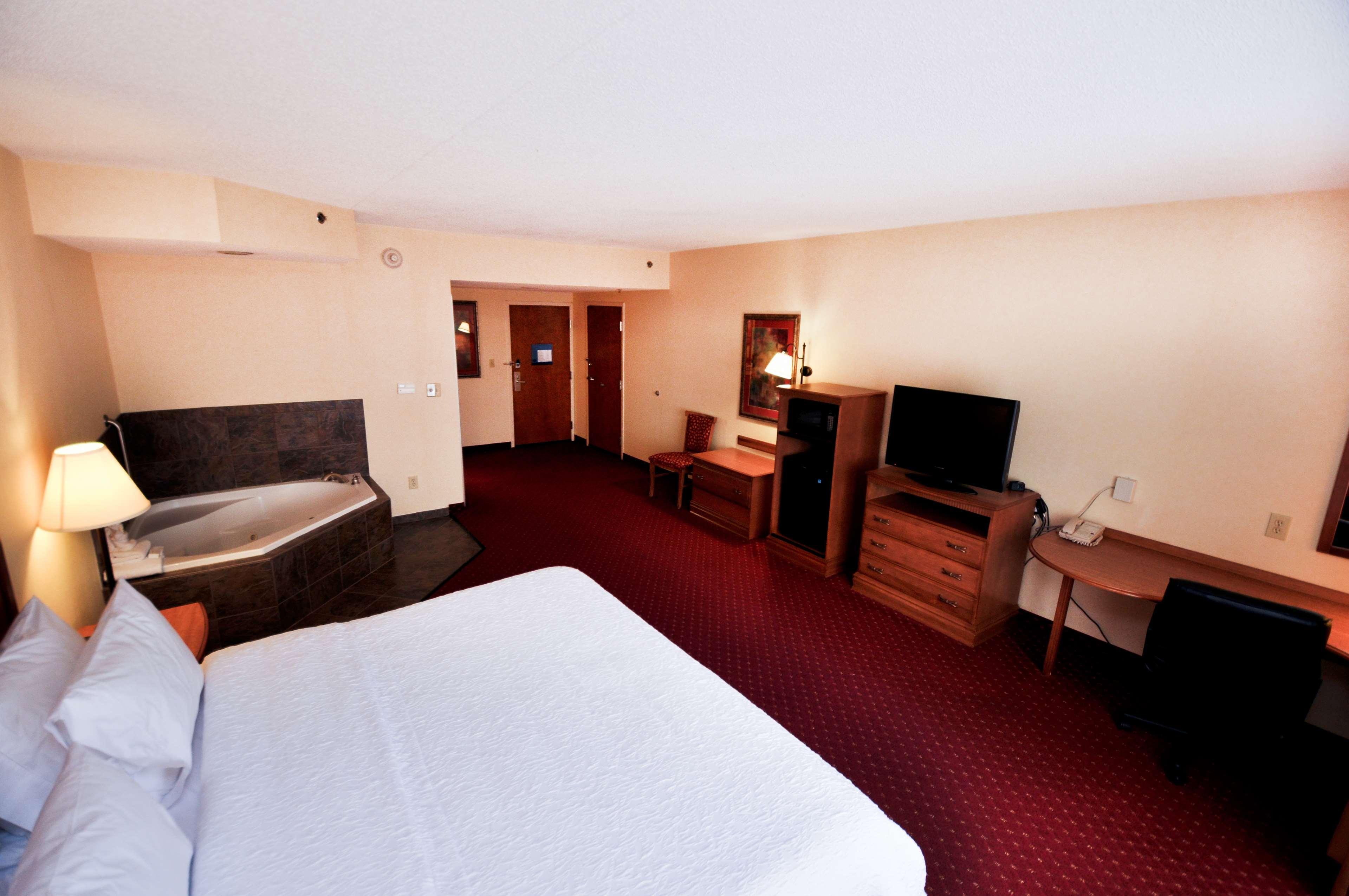 Hampton Inn & Suites Louisville East Kültér fotó