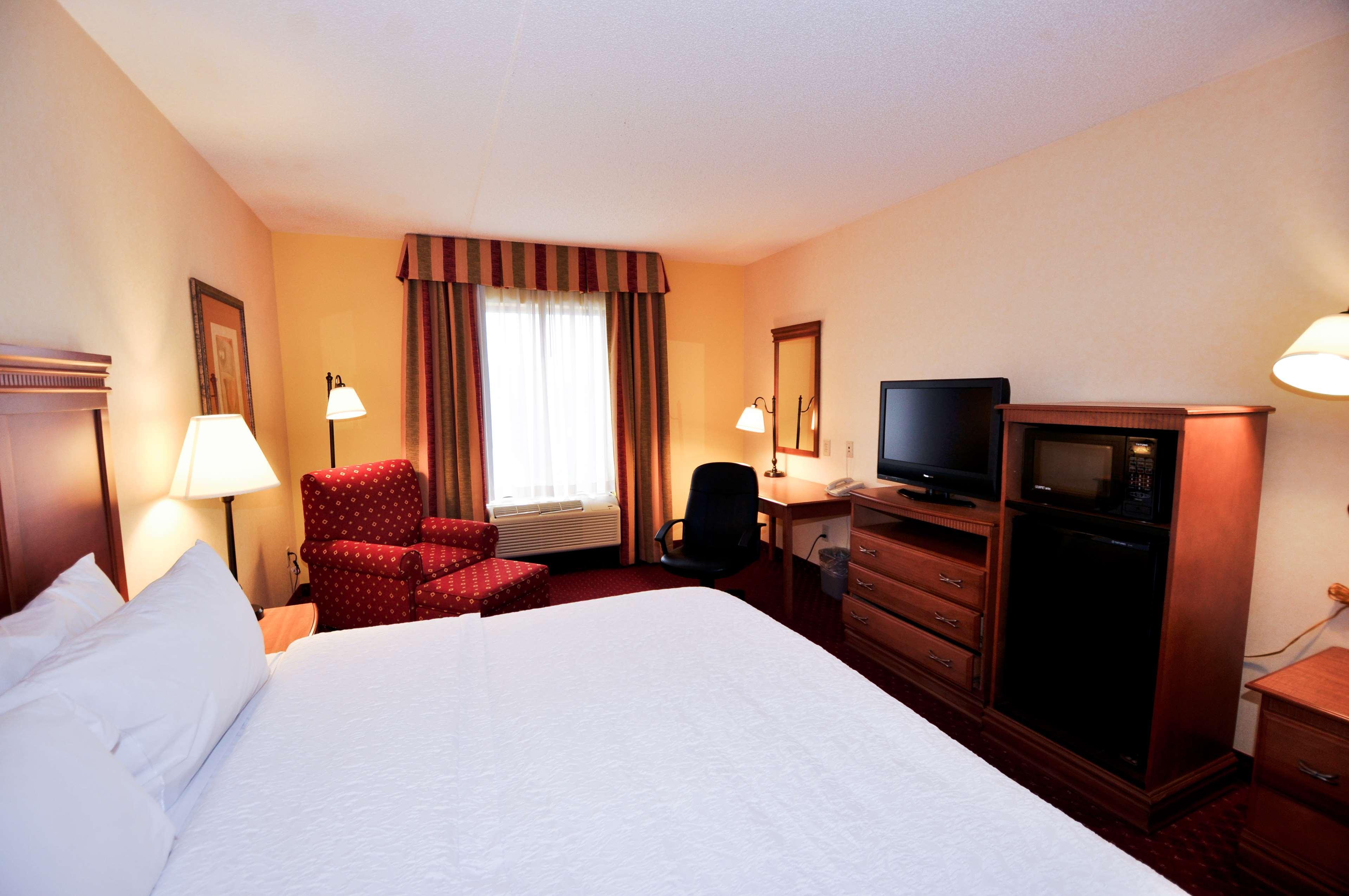 Hampton Inn & Suites Louisville East Kültér fotó