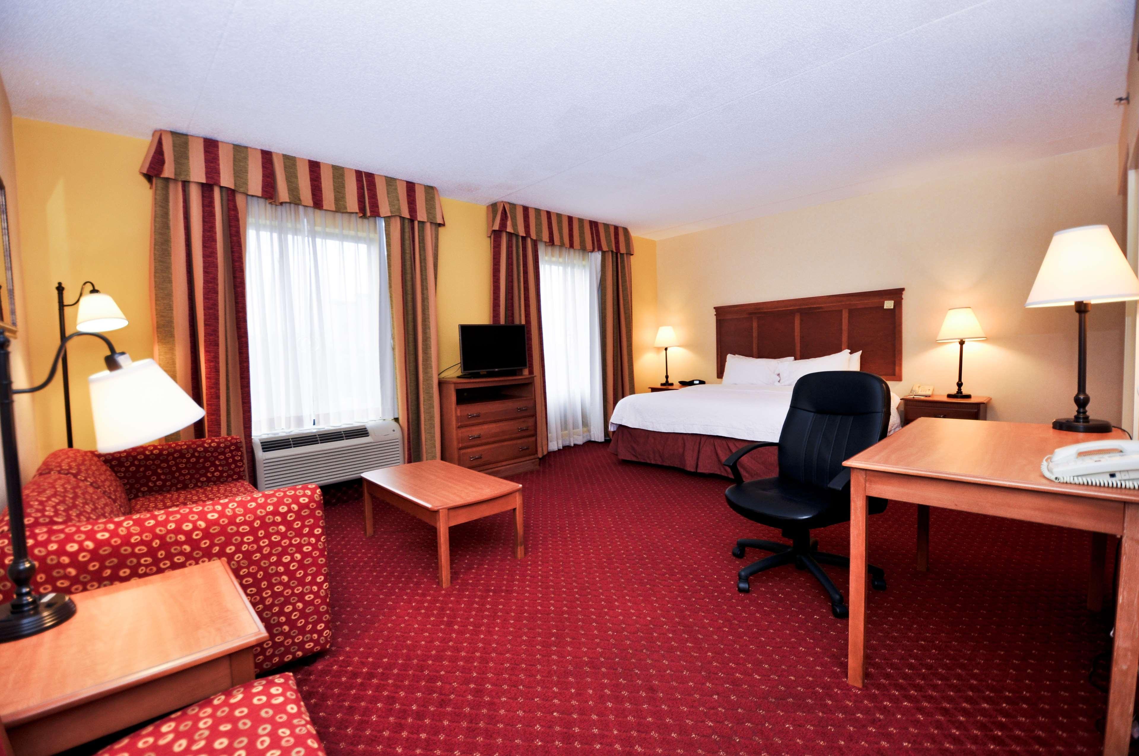 Hampton Inn & Suites Louisville East Kültér fotó
