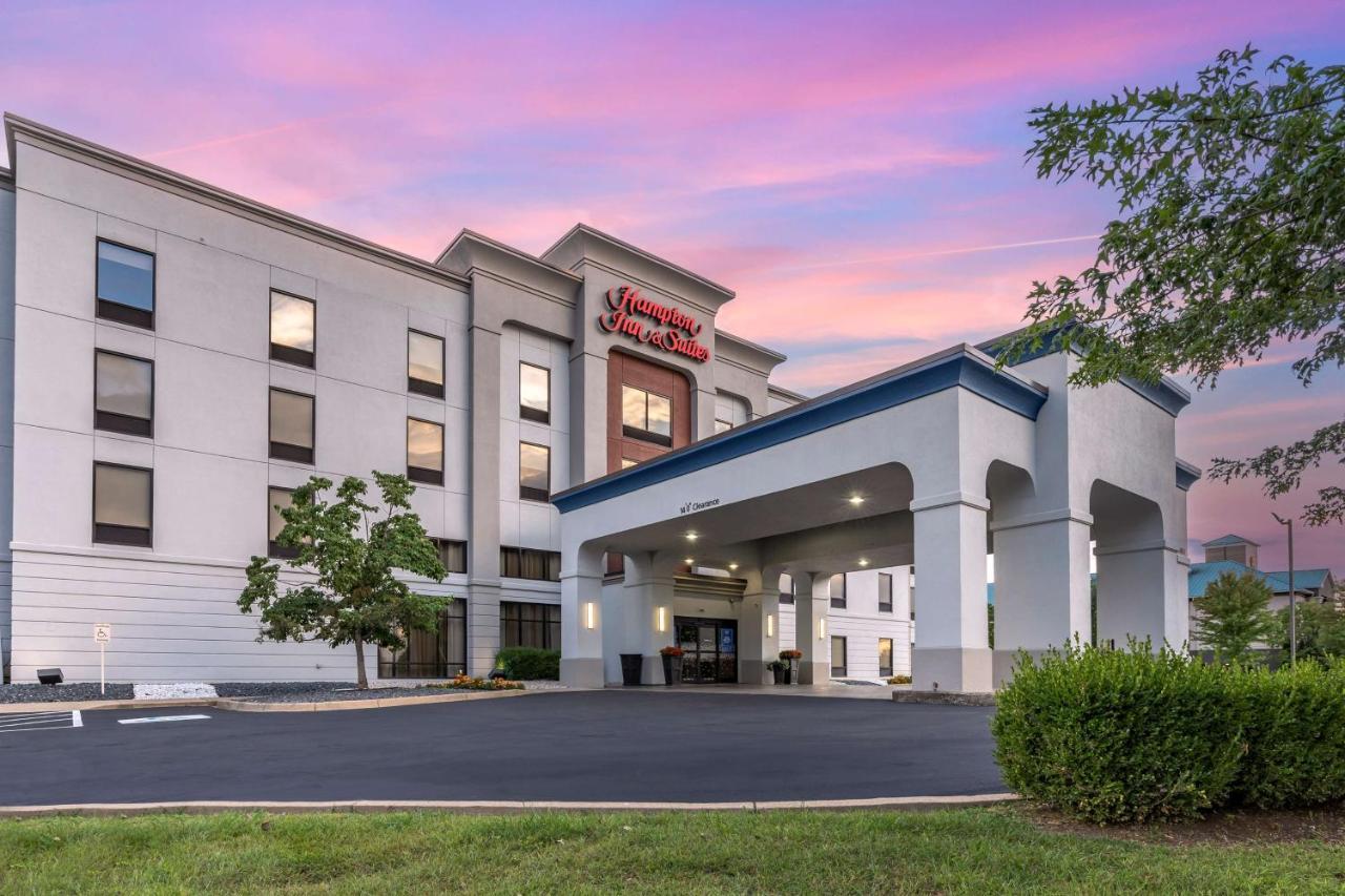 Hampton Inn & Suites Louisville East Kültér fotó