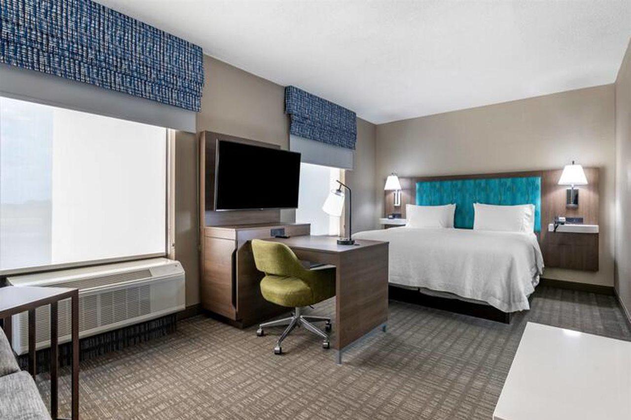 Hampton Inn & Suites Louisville East Kültér fotó